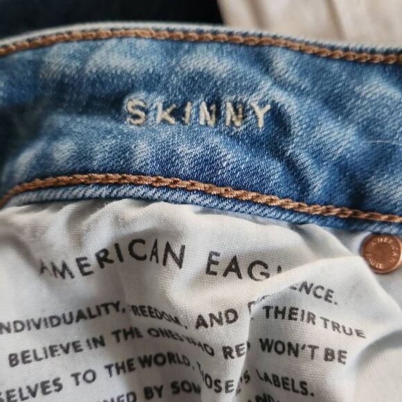 American Eagle Women's Size 00 Short Super Stretch Skinny Blue Jeans - Picture 6 of 7